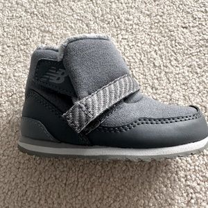 New Balance toddler boots size 5